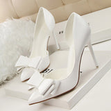 Women's shoes, high-heeled shoes
